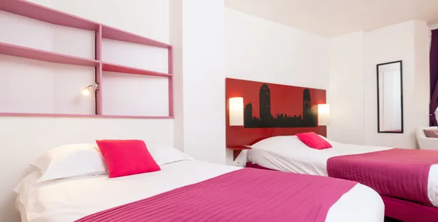 غرفة ثلاثية بسرير مزدوج وسرير فردي، CELENYA HOTEL 3/8