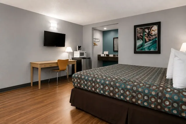 غرفة ديلوكس بسرير كينج، Vagabond Inn Bakersfield South 9/10