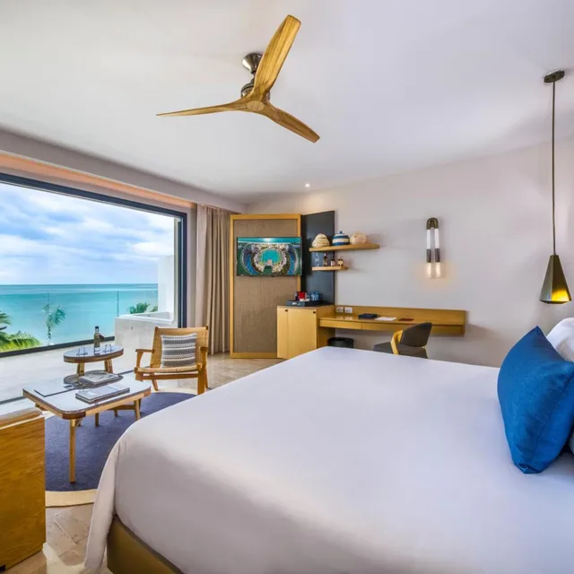 Serenity, 2 Bedrooms, Master, Club, Suite, King Bed, Ocean Front, Haven Riviera Cancun Resort & Spa All Inclusive - Adults Only 4/6