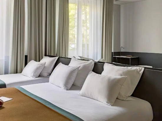 غرفة كومفورت ثلاثية بثلاثة أسرّة، Hotel Blanca - Orso Hotels 2/2