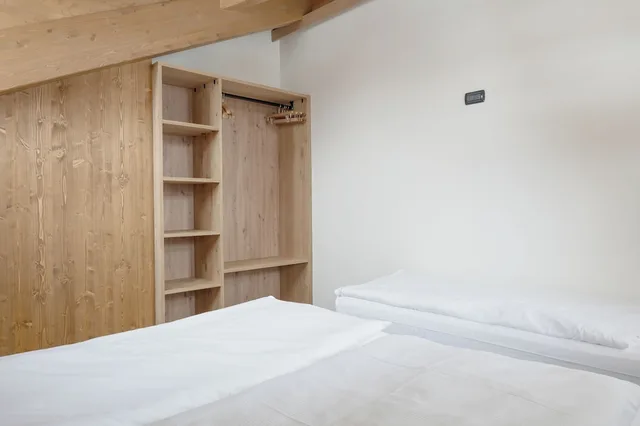 1 Bedroom, Deluxe, Apartment, 3 Beds, Sofa, Residende Nevegall 3/8