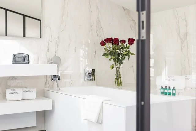 Atelier, King Bed، Villas Foch Boutique Hotel and Spa Bordeaux 5/6