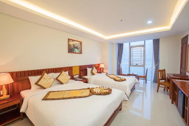 غرفة سوبيريور ثلاثية، Vinh Hoang Hotel 1/2