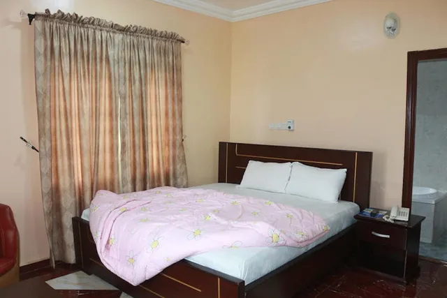 غرفة تنفيذية بسرير مزدوج، EMROSY HOTELS AND SUITES 2/2