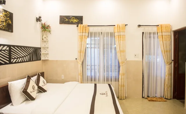 غرفة ديلوكس ثلاثية بسرير كينج وسريرين منفصلين، Ngo House 2 Villa 3/7