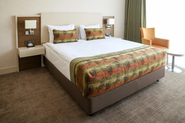 غرفة كبيرة بسرير مزدوج، Hm Commerce Hotel 10/10