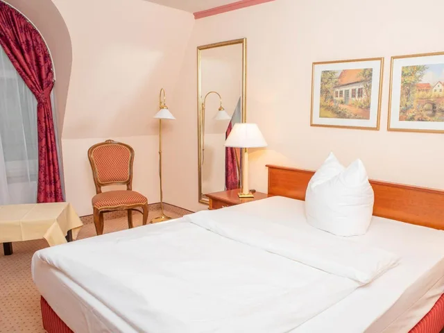 غرفة قياسية مفردة، Hotel Dollnsee-Schorfheide 1/5