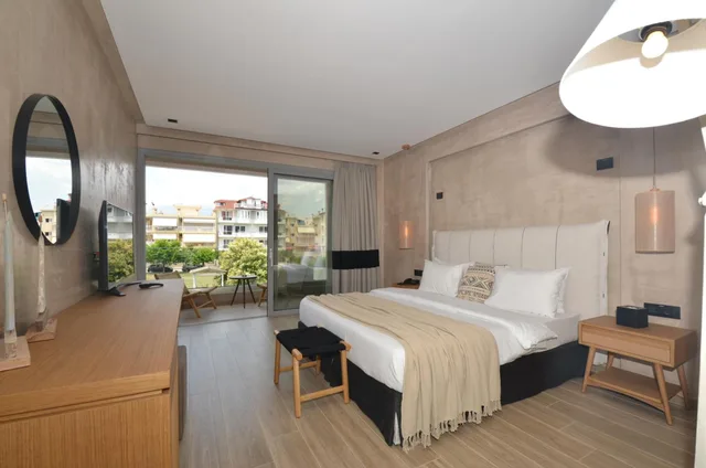 Smart, Superior، Evilion Sea And Sun Hotel 6/10