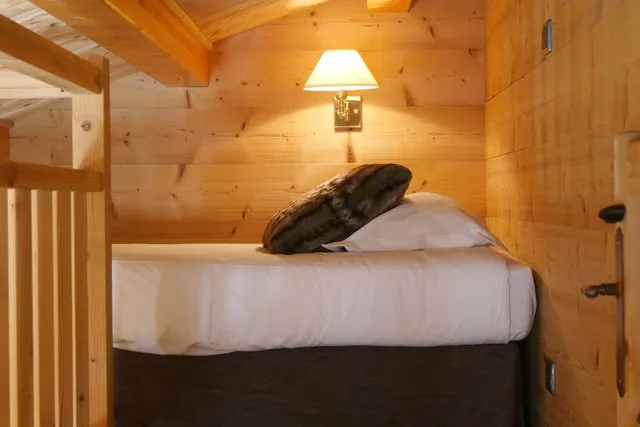 جناح جونيور بإطلالة على الجبل، Hôtel Tsanteleina 4/10