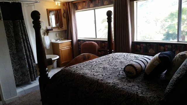 yellowstone, Plantation Bed & Breakfast 1/3