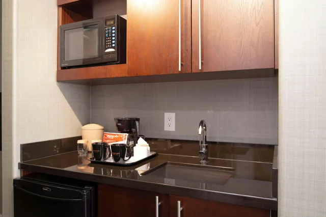 جناح استوديو بسرير كوين بمطبخ صغير، Sandman Hotel Vancouver Airport 5/5