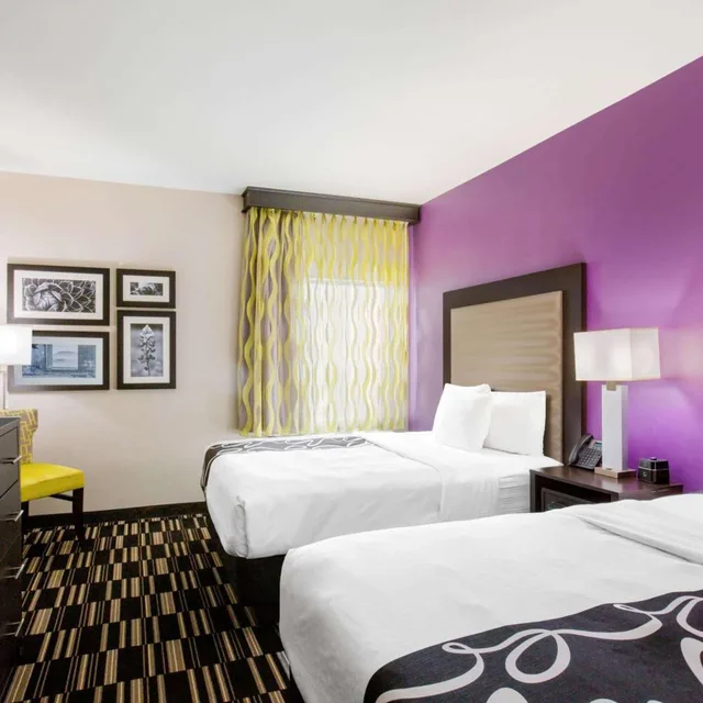 غرفة ديلوكس بسريرين كوين، La Quinta Inn And Suites By Wyndham Mcallen Convention Center 4/8