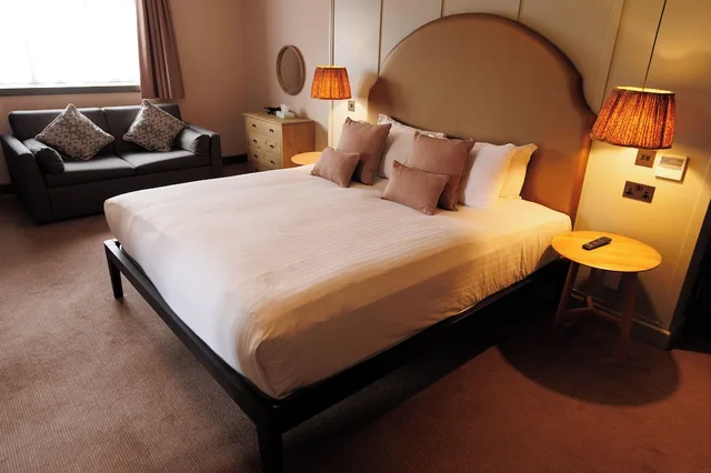 Deluxe, King Bed, Stanton House Hotel 1/3