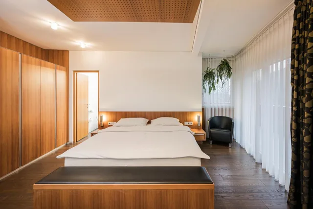 غرفة قياسية بسرير مزدوج، Lindenhof Pure Luxury & Spa DolceVita Resort 4/8