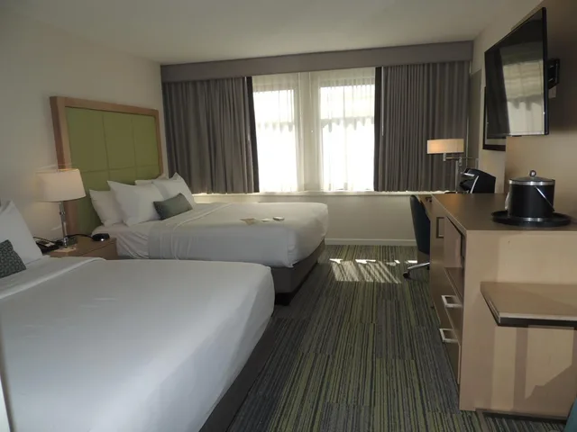 غرفة ديلوكس بسريرين كوين، The Inn at Longwood Medical 5/9