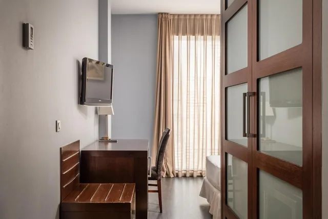 غرفة بسرير مزدوج أو سريرين منفصلين، Madanis Hotel 10/10