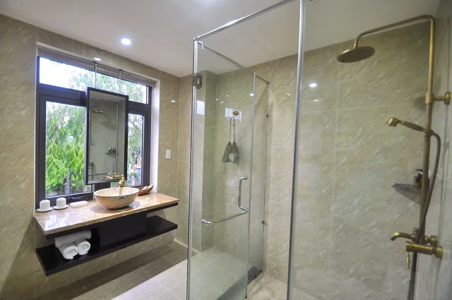 1 Bedroom, Superior, Double or Twin Bed, City View, Balcony, The Quin Riverside Villa 5/5