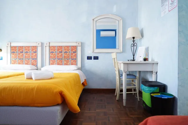 غرفة بسرير مزدوج أو سريرين منفصلين، Hotel Nautico Pozzallo 7/10