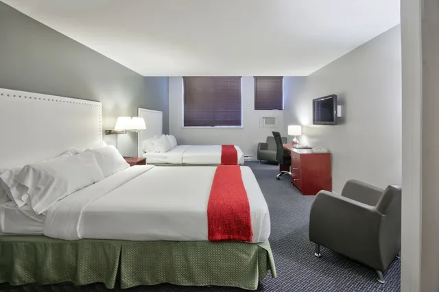 غرفة كلاسيكية بسريرين كوين، Hotel Du Nord 6/10