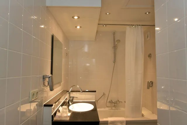 غرفة كومفورت بسريرين منفصلين، AMRATH GRAND HOTEL DE L EMPEREUR 8/10