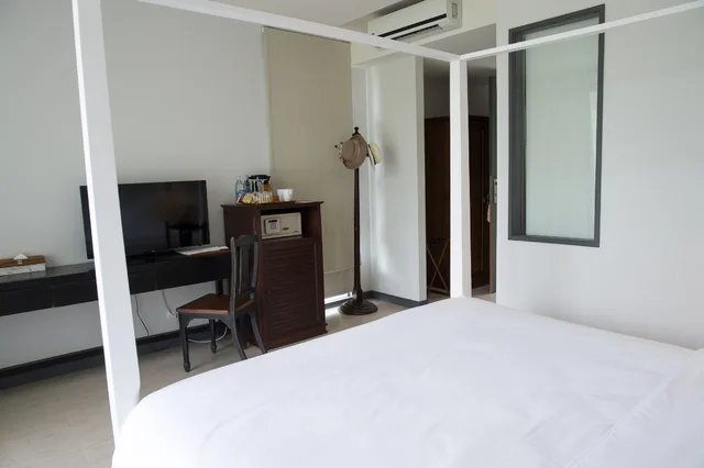 غرفة سوبيريور بسرير كينج بإطلالة على الحديقة، Flora Creek Chiang Mai 3/3