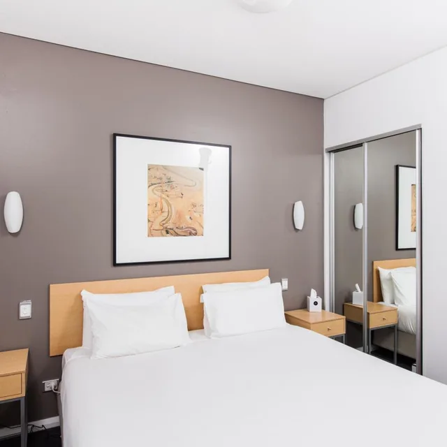 2 Bedrooms, Apartment, Water Front، Majestic Oasis Apartments 2/9