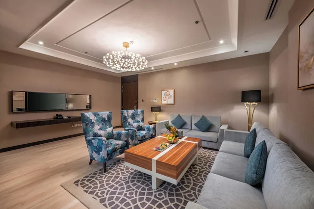 جناح رئاسي بسرير كينج، فندق انيفيل(Nivel Hotel) 1/1