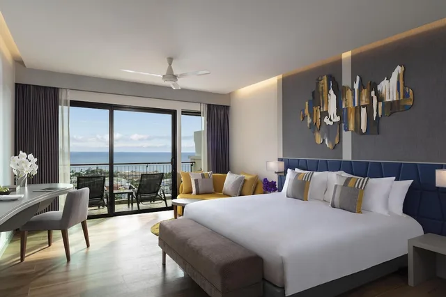 Avani, Superior, King Bed, Sea View، Avani Ao Nang Cliff Krabi Resort 1/6