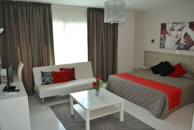 استوديو ديلوكس بسريرين منفصلين مع أريكة، Marianna Hotel Apartments 2/2