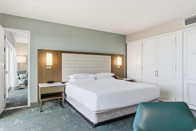 غرفة بريميوم عائلية بسريرين كينج بإطلالة على البحر، Caribe Hilton 3/8