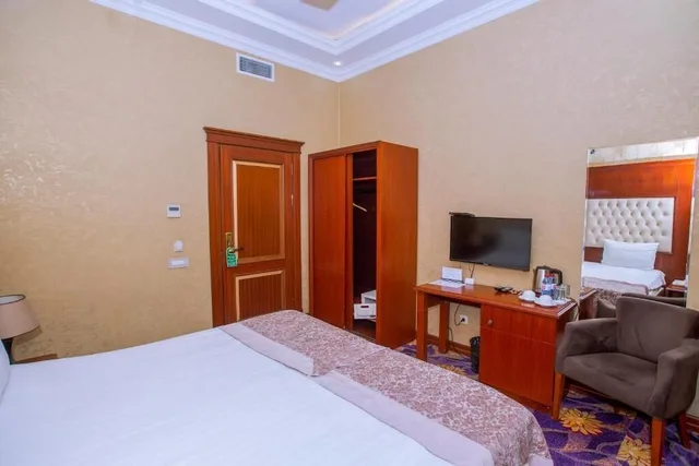 غرفة كومفورت بسرير كوين بإطلالة على المدينة، Clover Hotel Baku 3/7