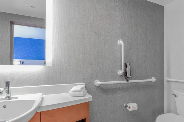 استوديو بسريرين كوين مع أريكة، Springhill Suites Fishkill 4/7