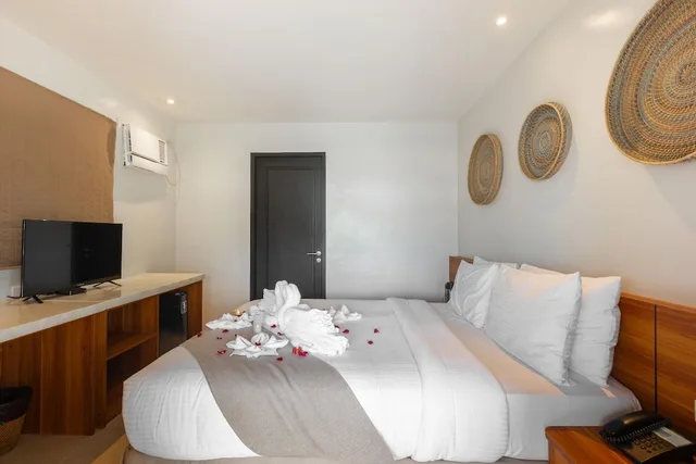 فيلا بسرير كينج بإطلالة على الحديقة، Golden Sands Destination Resorts 3/9