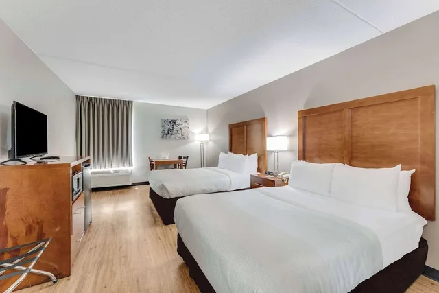 غرفة بسريرين مزدوجين لذوي الإعاقة، Quality Inn Easton, PA 1/4