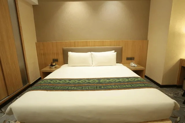 Standard, No Window، Imperial Riverbank Hotel 1/3