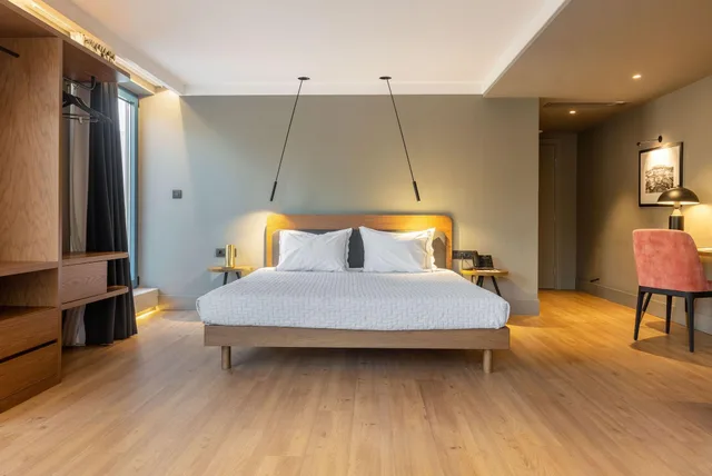 Roomy, Suite, Acropolis View, Balcony، Bob W Eolou 1/5