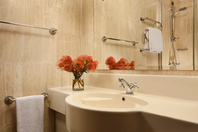غرفة كلاسيكية بسرير مزدوج مع سرير إضافي، Unahotels Scandinavia Milan 3/4