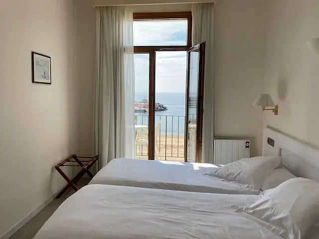 غرفة بسريرين منفصلين، Llafranch Hotel 1/10