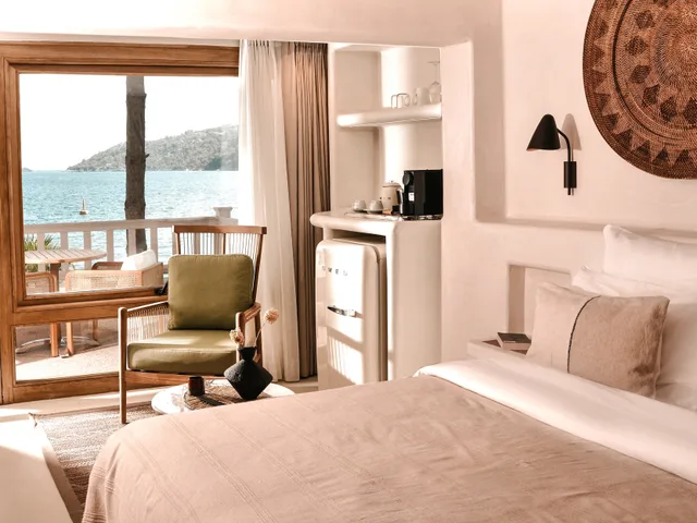 غرفة شهر العسل، Perios Beach House - Adults Only 1/2