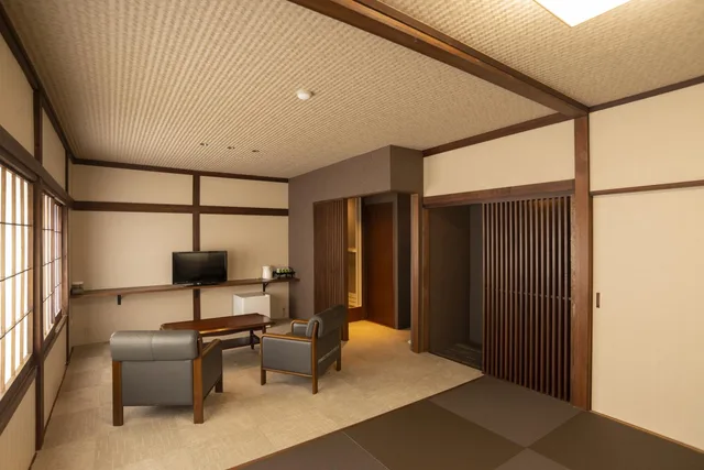 غرفة يابانية غربية عصرية، Kusatsu Onsen Eidaya 3/3