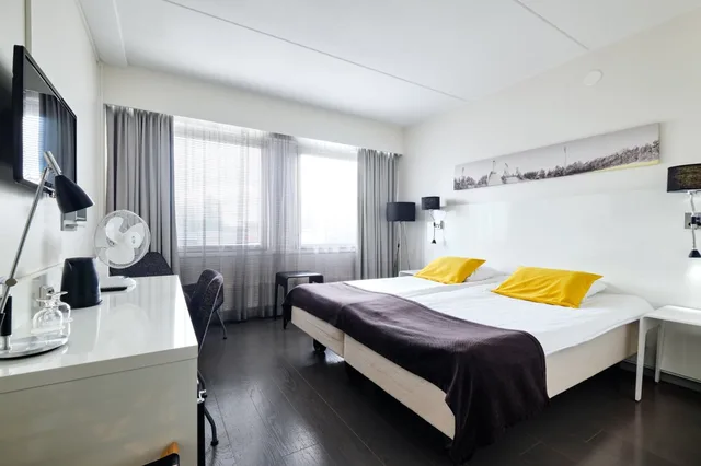 غرفة بسريرين منفصلين، GreenStar Hotel Lahti 1/2