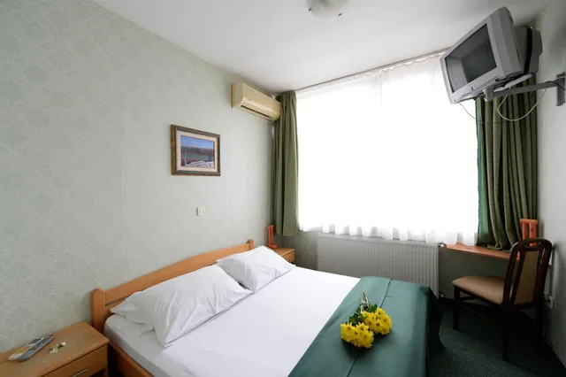غرفة بسرير مزدوج، Hotel Slodes 3/10