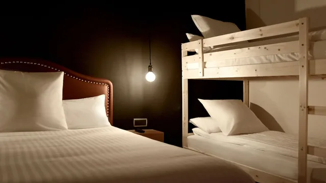 جناح عائلي بسرير كينج وسرير بطابقين، Woohoo Suites Madrid 1/4