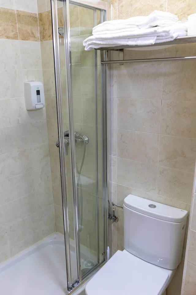 غرفة سوبيريور بسرير مزدوج، Albergue Alda Estella Hostel 6/6