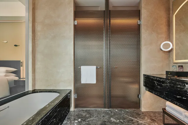 غرفة تنفيذية ركنية بسريرين منفصلين، Hilton Yancheng 1/1