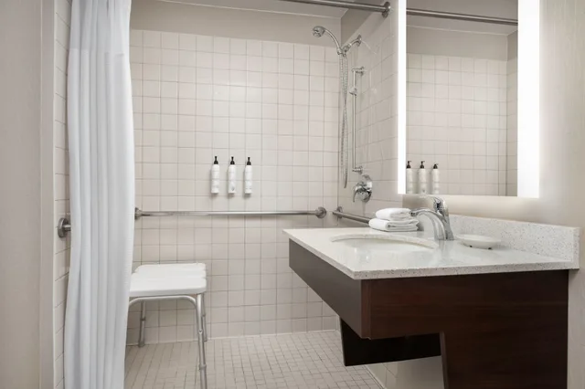 جناح بسرير كينج، Springhill Suites Dallas Addison Quorum 3/4