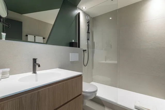 غرفة سوبيريور بسرير كوين، Everness Hotel and Resort 9/10