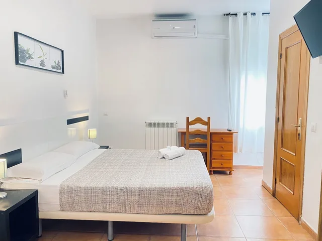غرفة بسرير مزدوج، Hostal Rayuela 6/10