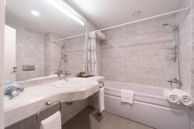 غرفة بسرير مزدوج بشرفة، Karia Princess Hotel 4/4