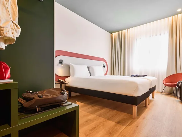 Standard, Twin Beds, Ibis Styles Madrid Airport Valdebebas 5/10